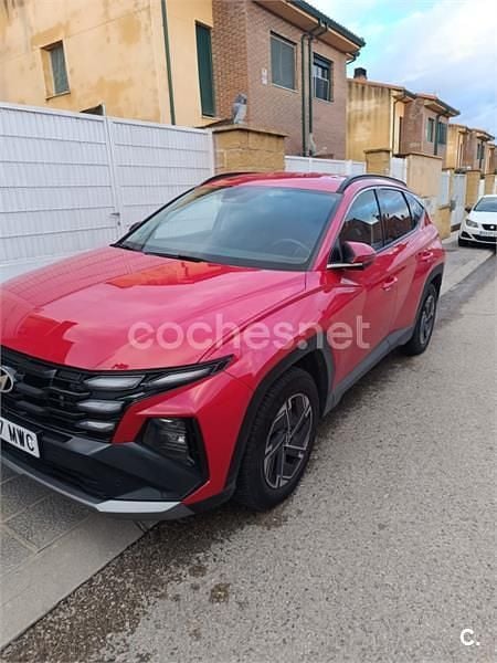 Rojo Usado 2024 Hyundai Tucson SUV | 26.000 € (Precio justo) - Imagen 1/4