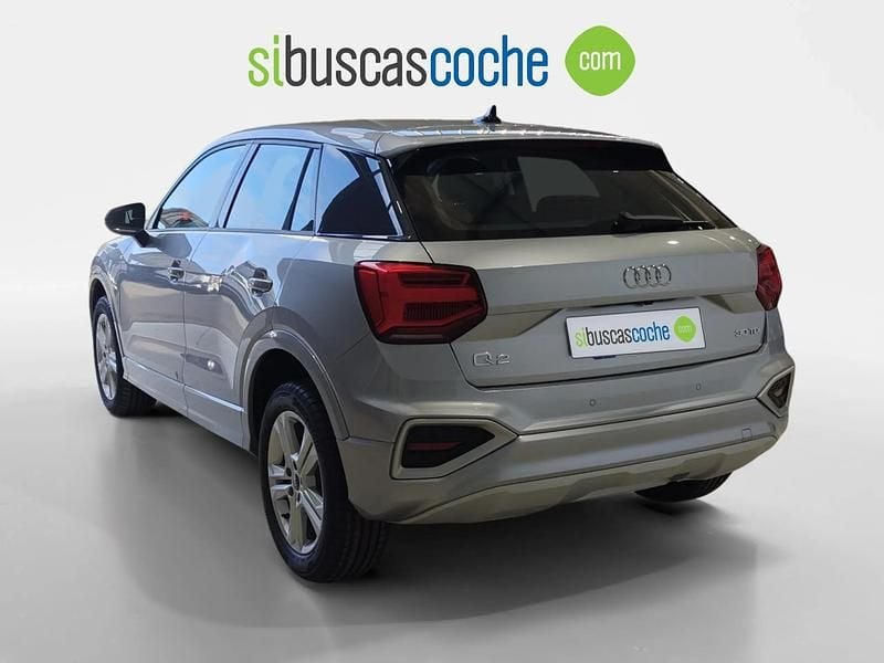 Usado Audi Q2 Advanced Plus 116 CV (85 kW) 2026 Gris/plata SUV
