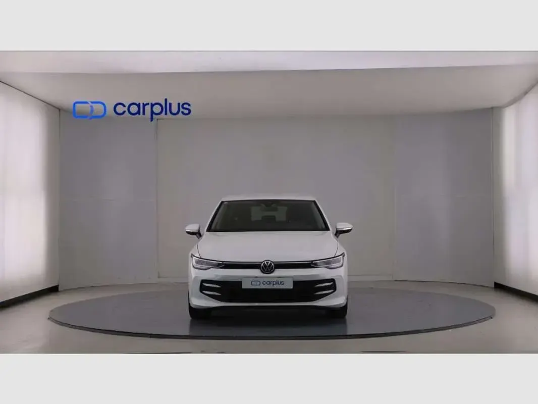Usado VW Golf VIII 116 CV (85 kW) 2025 Blanco Utilitario