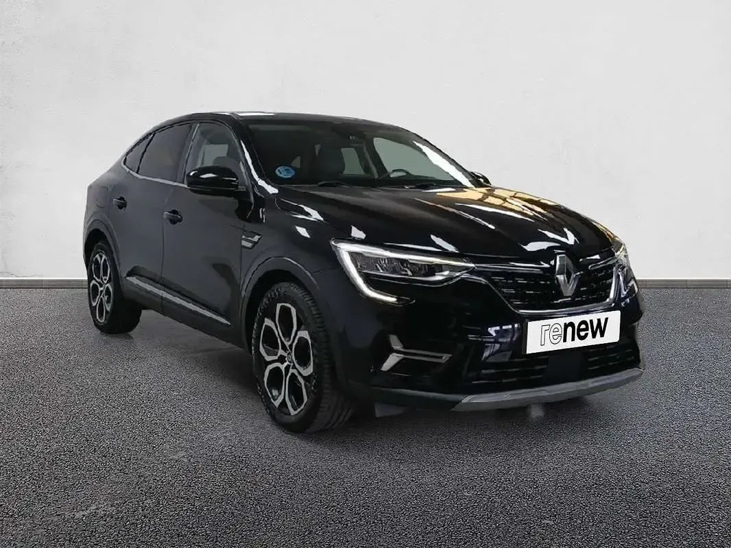Usado Renault Arkana Techno 140 CV (102 kW) 2023 Negro SUV