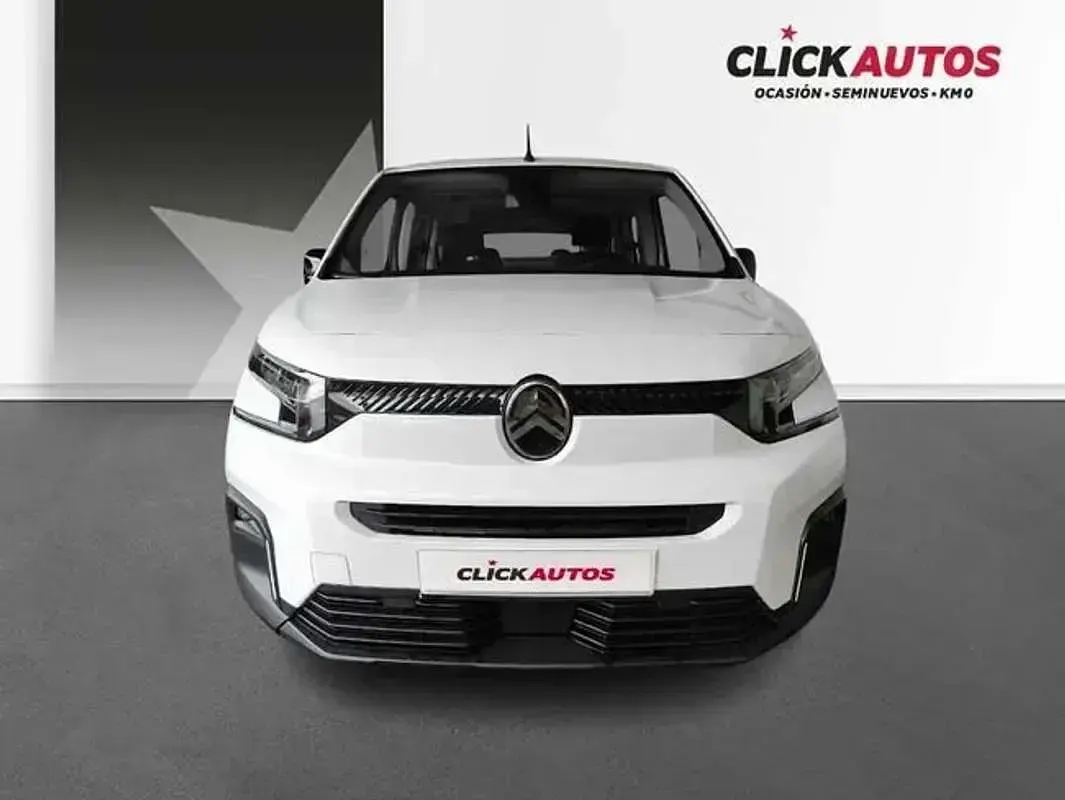 Usado Citroën Berlingo 131 CV (96 kW) 2024 Blanco Monovolumen
