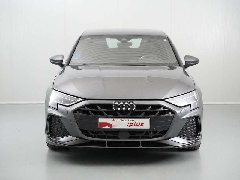 Usado Audi A3 Sportback e-tron 204 CV (150 kW) 2025 Gris Utilitario
