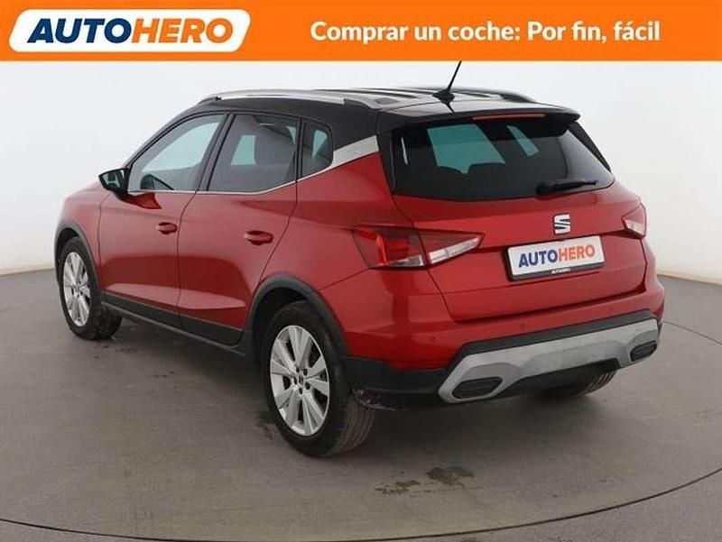 Usado Seat Arona Xperience 110 CV (80 kW) 2021 Rojo SUV