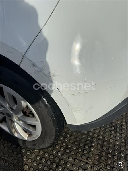 Usado Renault Scénic III LIMITED 110 CV (80 kW) 2016 Blanco Monovolumen