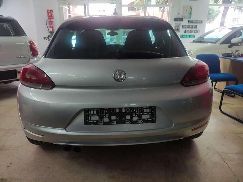 Usado VW Scirocco 160 CV (117 kW) 2009 Gris Coupe