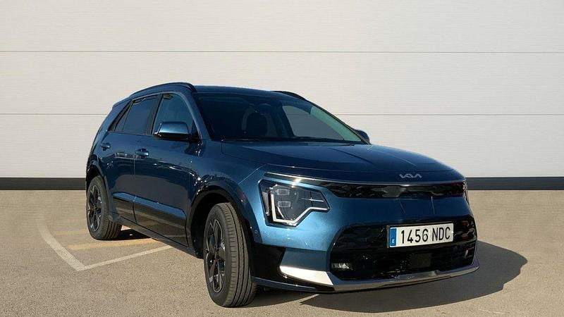 Azul Nuevo 2025 Kia e-Niro 2 SUV | 40.000 € - Imagen 1/4