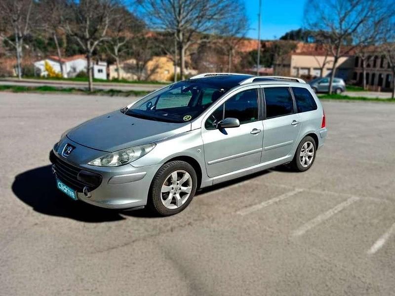 Usado Peugeot 307 109 CV (80 kW) 2006 Gris Familiar