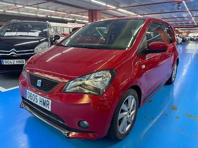 Usado Seat Mii Style 75 CV (55 kW) 2012 Rojo Utilitario