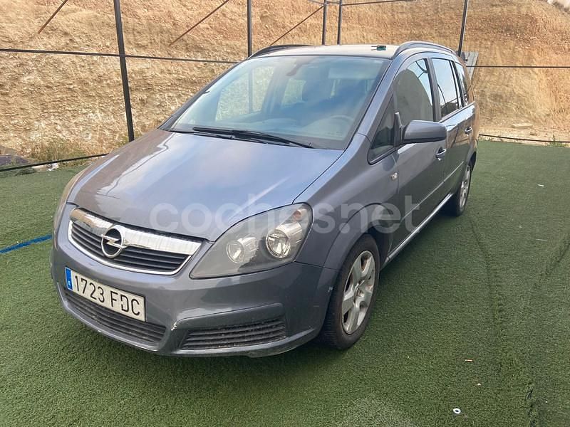 Gris / plata Usado 2006 Opel Zafira Cosmo Monovolumen | 4500 € (Precio justo) - Imagen 1/4