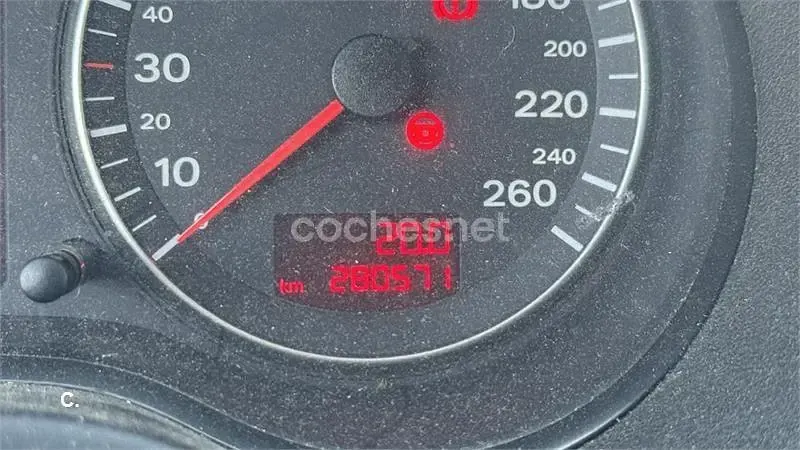 Usado Audi A3 Ambition 140 CV (102 kW) 2006 Negro Utilitario
