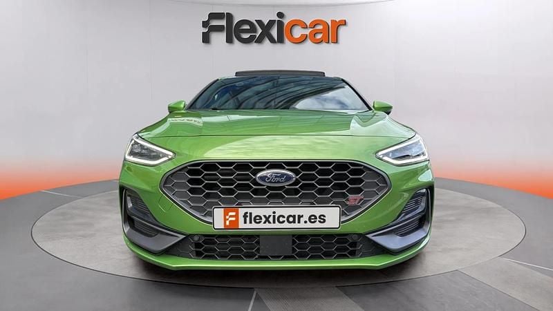 Usado Ford Focus ST 280 CV (205 kW) 2023 Verde Berlina