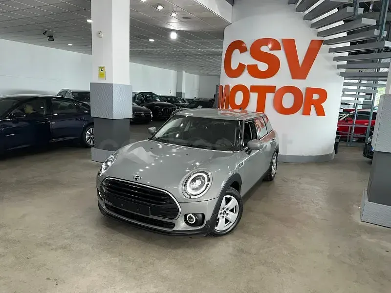 Usado Mini Cooper D Clubman 150 CV (110 kW) 2022 Gris / plata Familiar