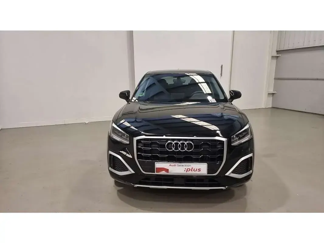 Usado Audi Q2 Advanced 116 CV (85 kW) 2022 Negro SUV