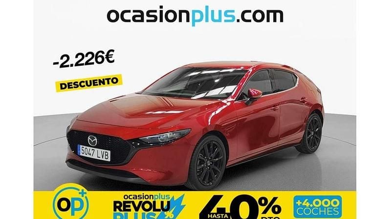 Usado Mazda 3 186 CV (136 kW) 2021 Rojo Utilitario