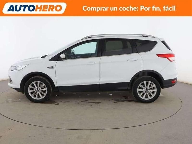 Usado Ford Kuga Titanium 150 CV (110 kW) 2016 Blanco SUV