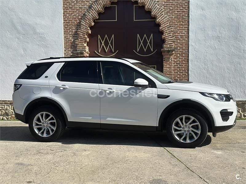 Usado Land Rover Discovery Sport HSE Luxury 150 CV (110 kW) 2017 Blanco SUV