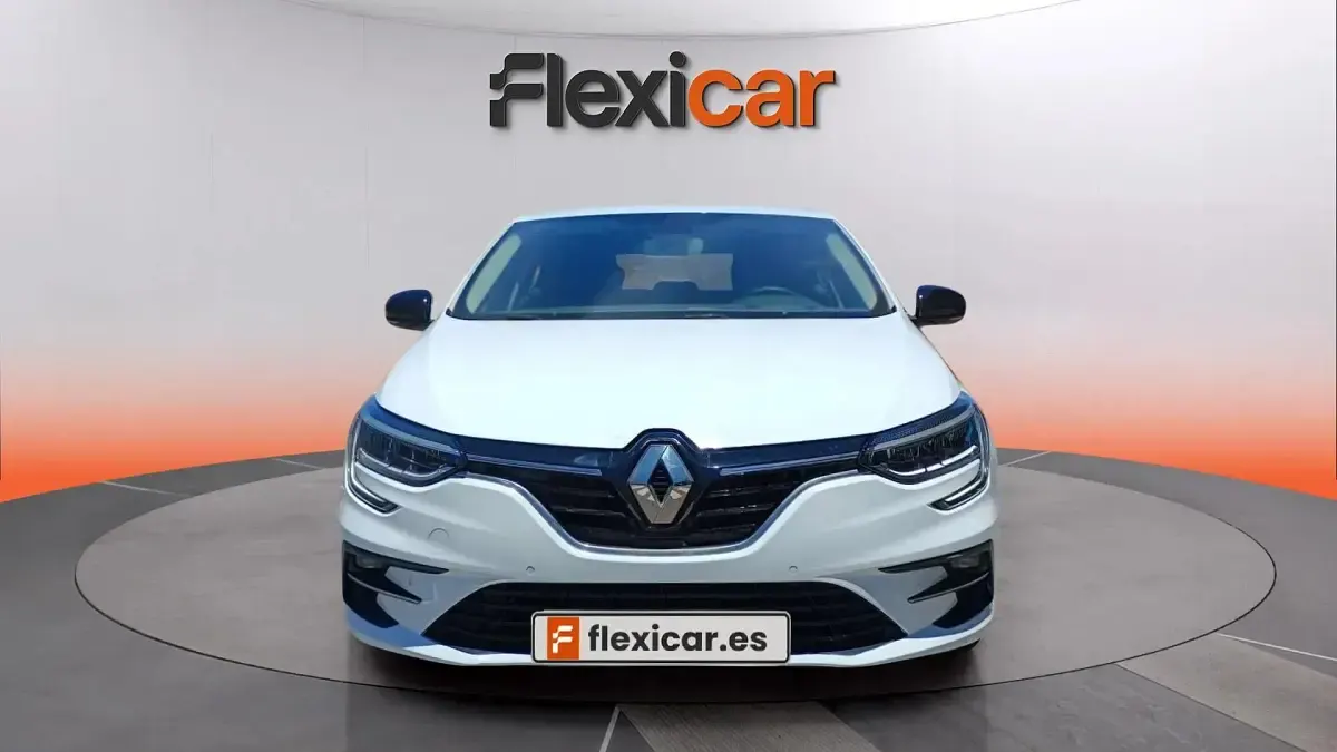 Usado Renault Mégane II Equilibre 115 CV (84 kW) 2022 Blanco Berlina
