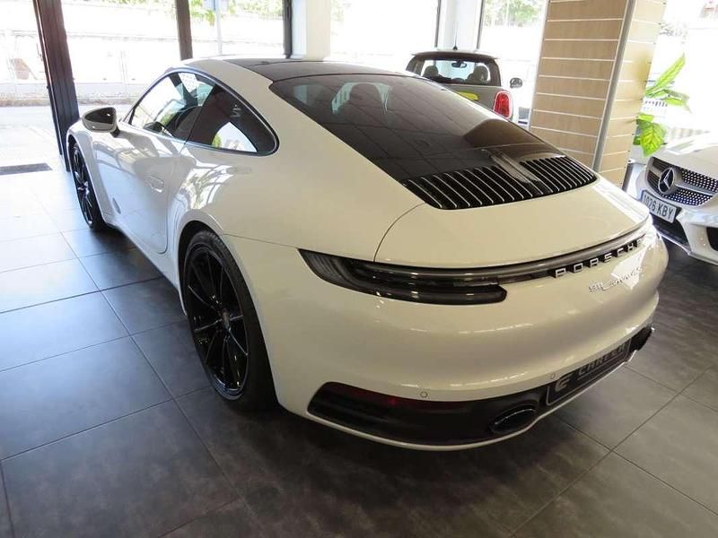 Usado Porsche 911 Carrera 4S 450 CV (330 kW) 2021 Blanco Coupe
