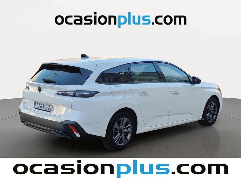 Usado Peugeot 308 SW Active 131 CV (96 kW) 2022 Blanco Familiar