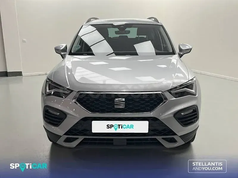 Usado Seat Ateca Style 150 CV (110 kW) 2023 Gris / plata SUV