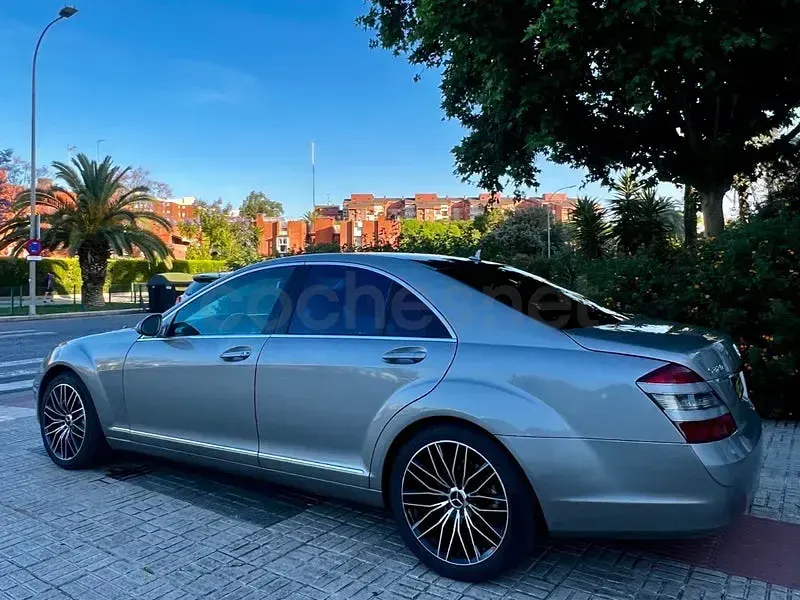 Usado Mercedes S320 235 CV (172 kW) 2009 Gris / plata Berlina