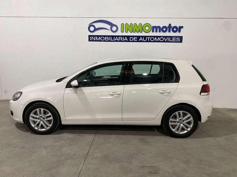 Usado VW Golf VI 105 CV (77 kW) 2010 Blanco Utilitario