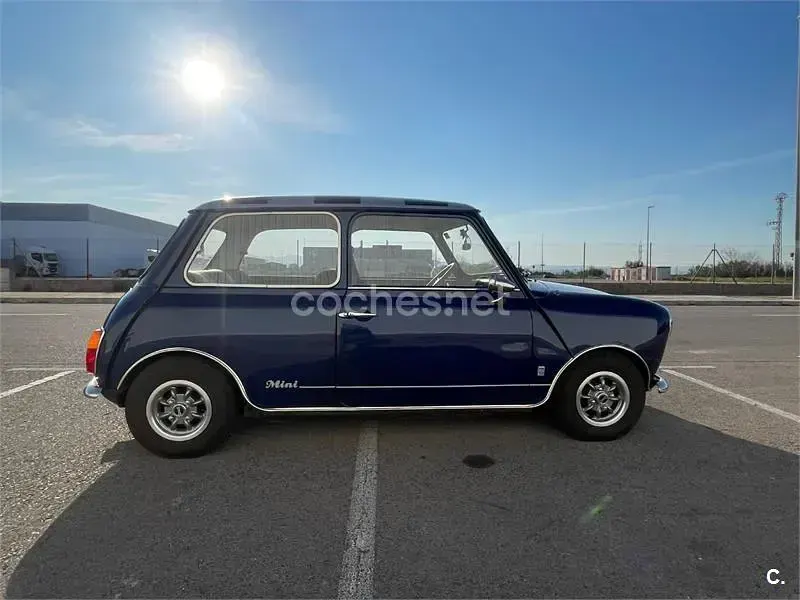Usado Mini Cooper 115 CV (84 kW) 2001 Azul Utilitario