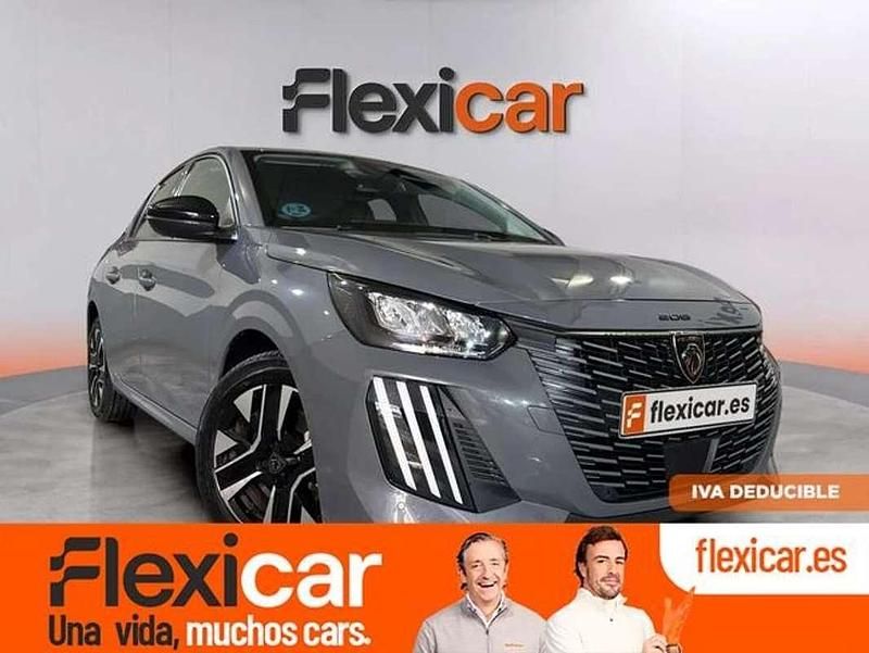 Usado Peugeot 208 Allure 102 CV (75 kW) 2024 Gris Utilitario
