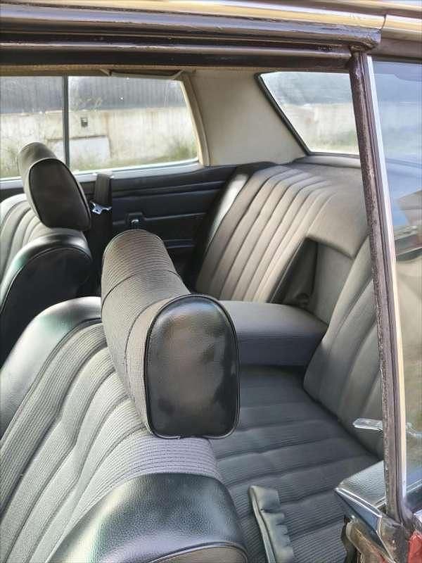 Usado Mercedes 260 97 CV (71 kW) 1983 Burdeos Coupe