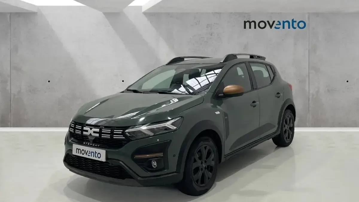 Usado Dacia Sandero Extreme 110 CV (80 kW) 2024 Verde Berlina