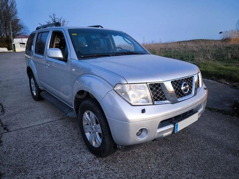 Usado Nissan Pathfinder SE 174 CV (127 kW) 2006 Gris / plata SUV