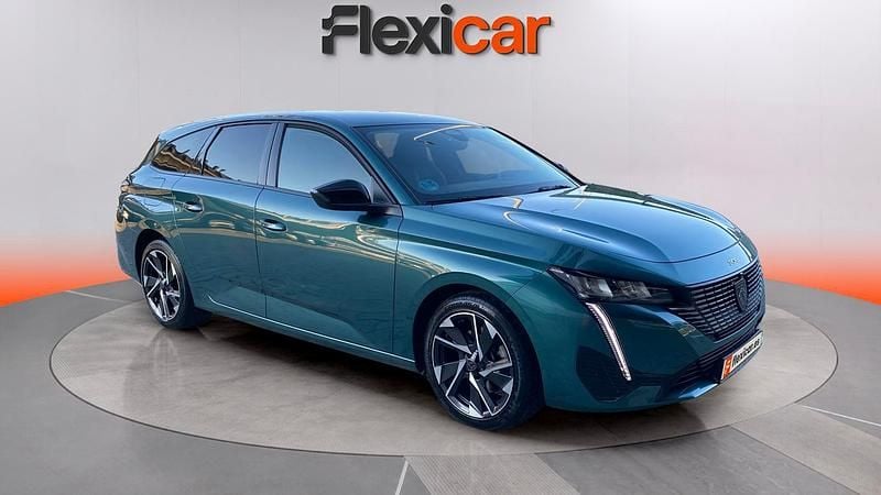 Usado Peugeot 308 SW Allure 131 CV (96 kW) 2022 Familiar