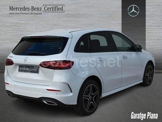 Usado Mercedes B250e 218 CV (160 kW) 2024 Blanco Monovolumen