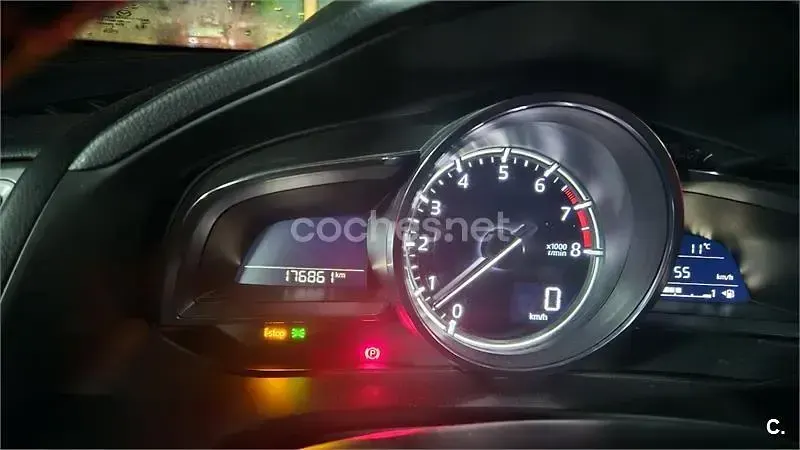 Usado Mazda 3 Edition 120 CV (88 kW) 2018 Negro Berlina