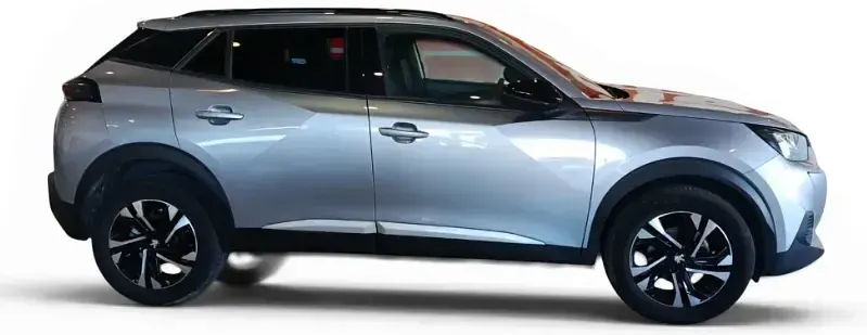 Usado Peugeot 2008 Allure 131 CV (96 kW) 2023 Gris SUV