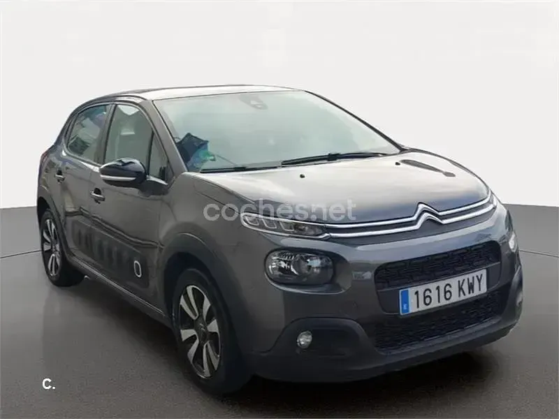 Usado Citroën C3 Feel 110 CV (80 kW) 2019 Gris / plata Utilitario