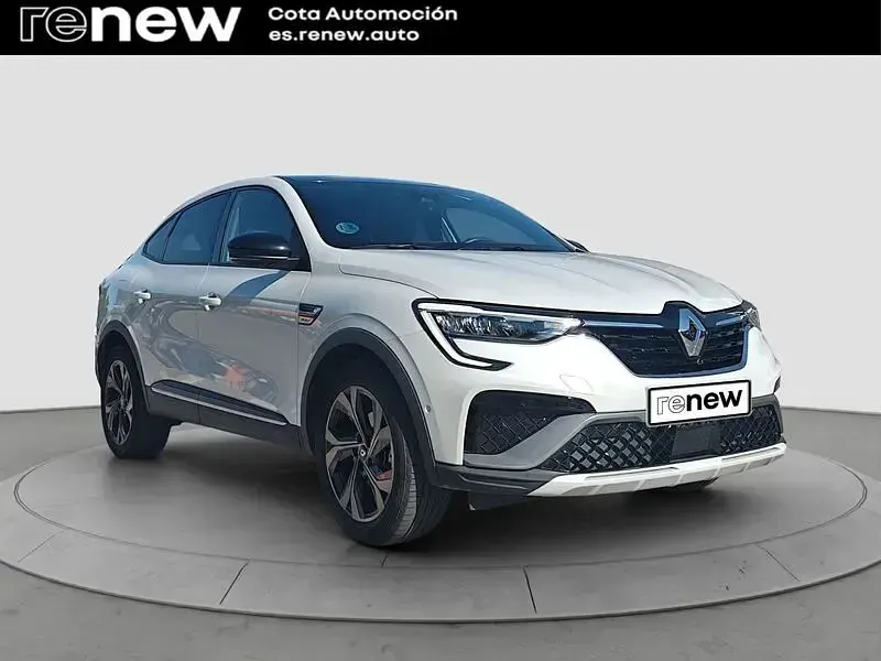 Usado Renault Arkana R.S. 145 CV (106 kW) 2022 Blanco SUV