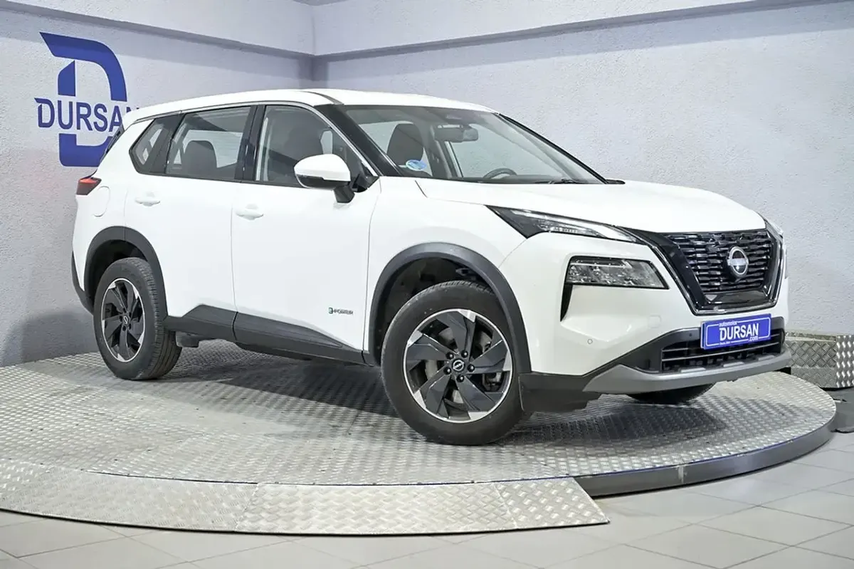 Usado Nissan X-Trail Acenta 213 CV (156 kW) 2025 Blanco SUV