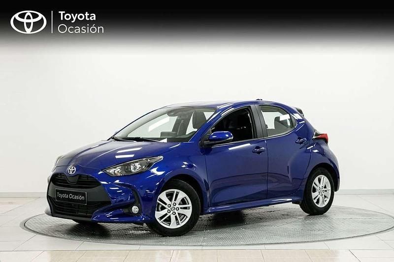 Azul Usado 2024 Toyota Yaris Edition Berlina | 17.850 € (Buen precio) - Imagen 1/4