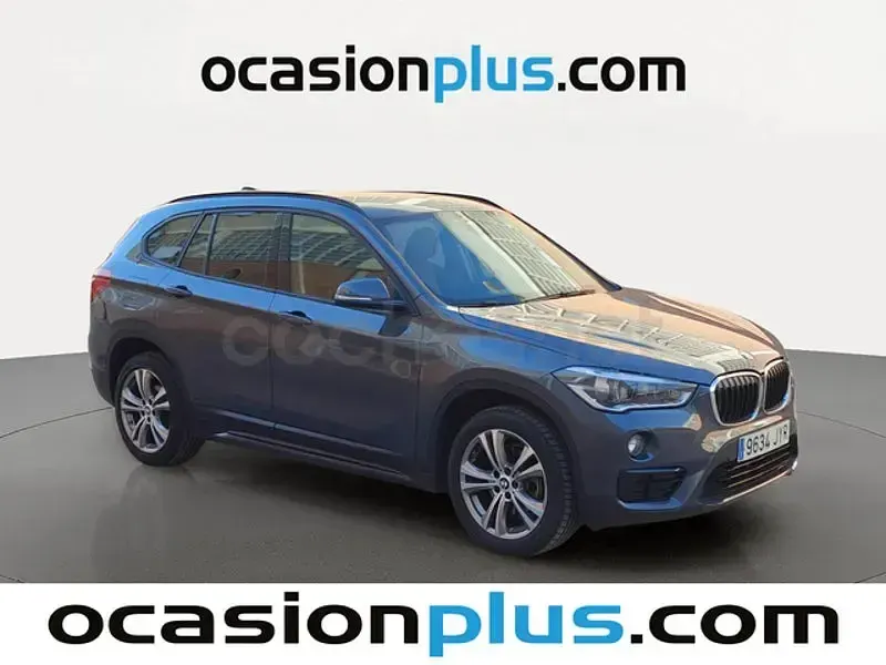 Usado BMW X1 136 CV (100 kW) 2017 Gris / plata SUV