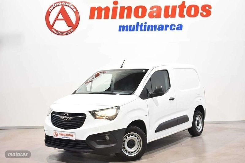 Blanco Usado 2021 Opel Combo Monovolumen | 9990 € (Precio justo) - Imagen 1/4