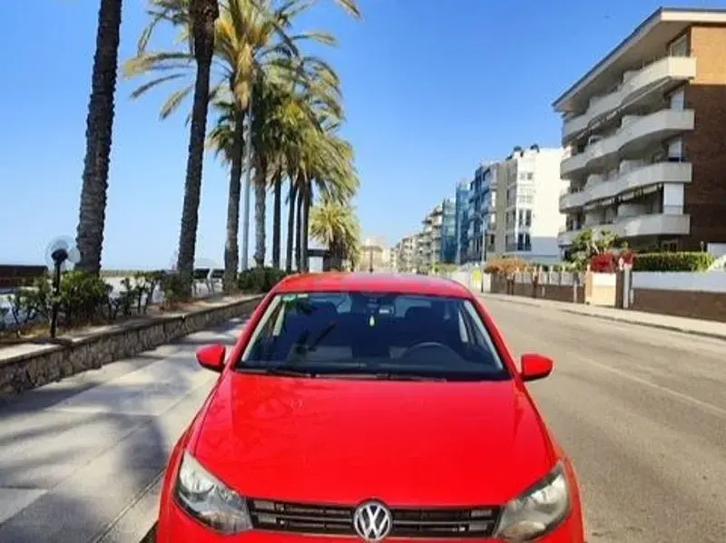 Usado VW Polo Advance 105 CV (77 kW) 2010 Rojo Utilitario