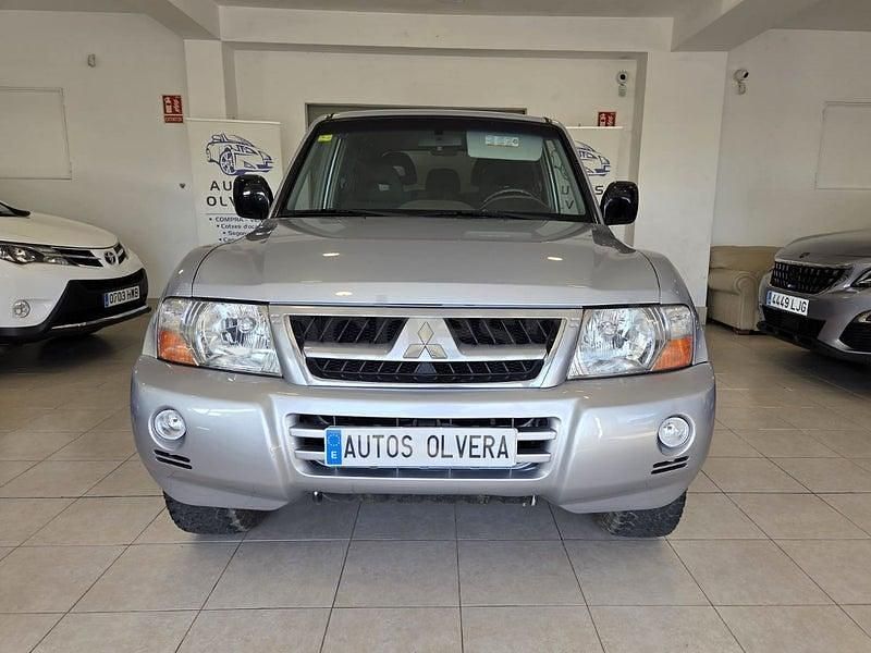 Usado Mitsubishi Montero 160 CV (117 kW) 2004 Gris / plata SUV