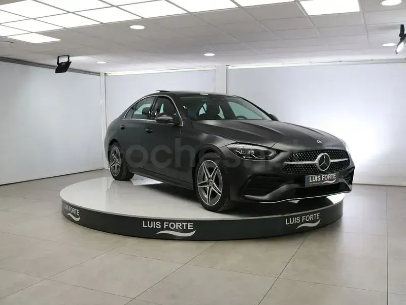 Usado Mercedes C300e 313 CV (230 kW) 2024 Gris / plata Berlina