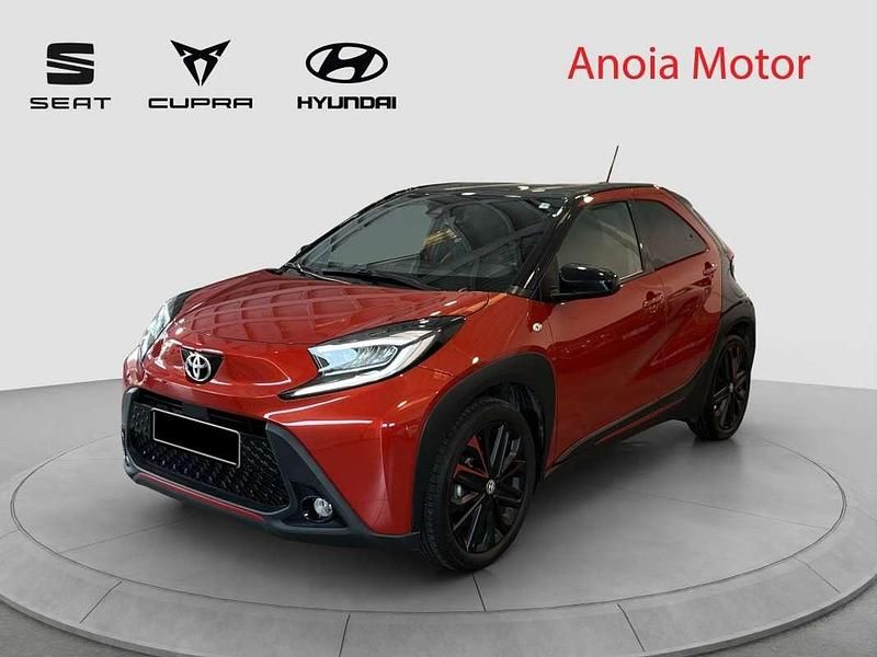 Naranja Usado 2024 Toyota Aygo X-play Utilitario | 12.450 € (Buen precio) - Imagen 1/4