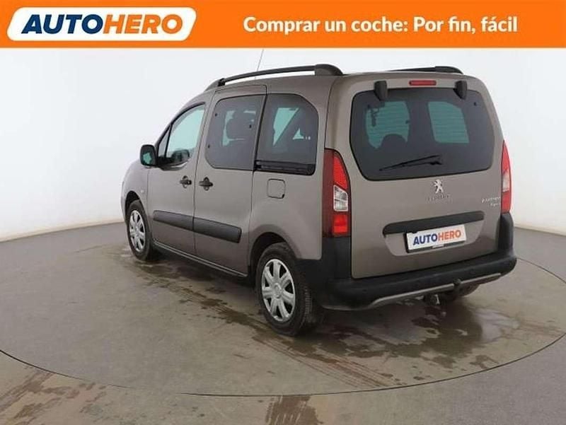 Usado Peugeot TePee Outdoor 99 CV (72 kW) 2016 Plateado Van