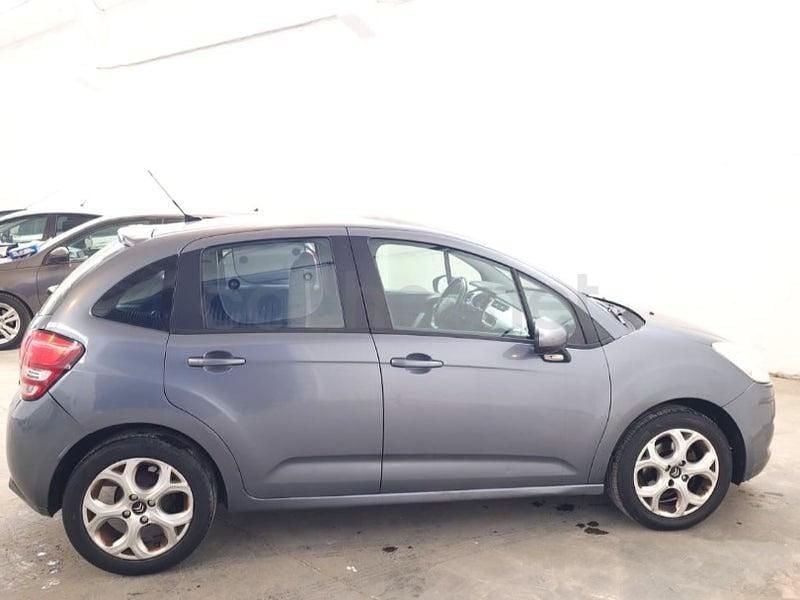 Usado Citroën C3 Business Class 70 CV (51 kW) 2010 Gris / plata Berlina
