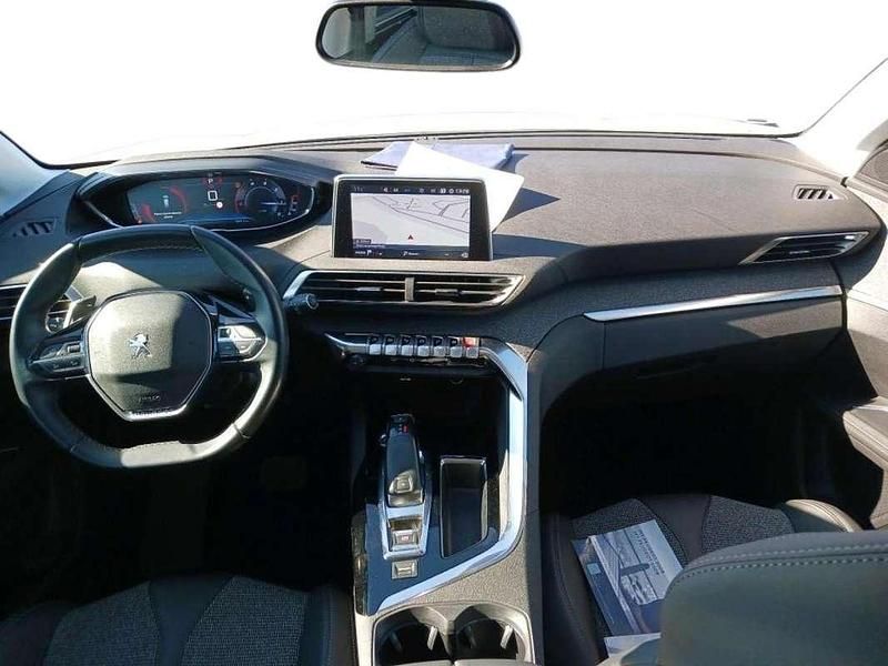 Usado Peugeot 5008 Active 131 CV (96 kW) 2021 Blanco SUV