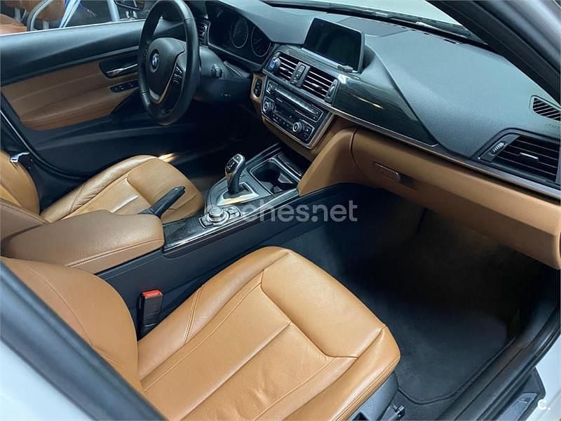 Blanco Usado 2013 BMW 320 Luxury Line Berlina | 15.500 € (Un poco caro) - Imagen 1/4