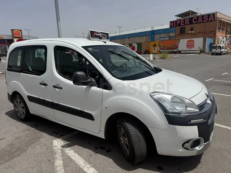 Usado Citroën Berlingo 90 CV (66 kW) 2014 Blanco Monovolumen
